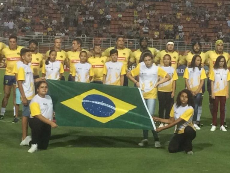 Educandos acompanham jogo da Seleção Brasileira de Rugby