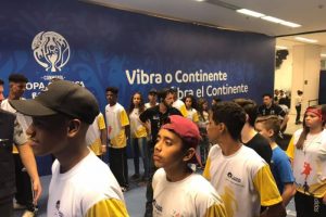Educandos prestigiam jogo da Copa América (1)